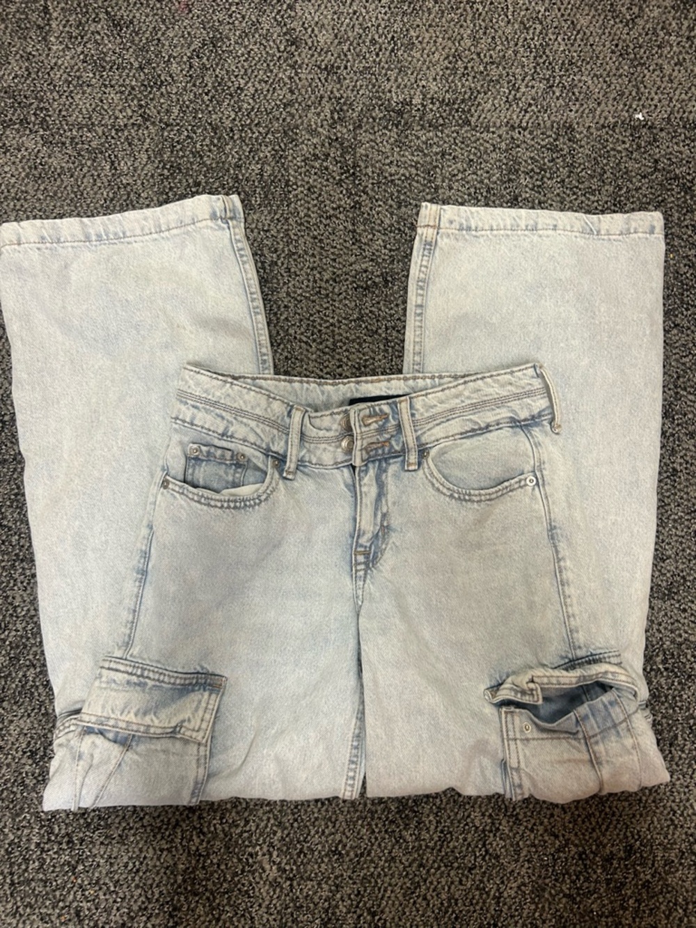 Aeropostale Low rise Baggy cargo jeans